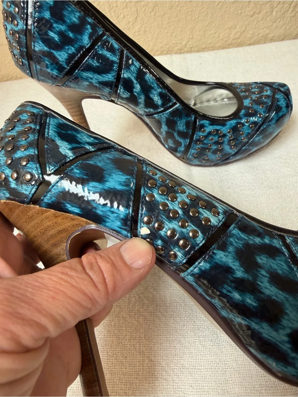 4/$20 Naughty Monkey Teal and Black Studded High Heel Pumps
